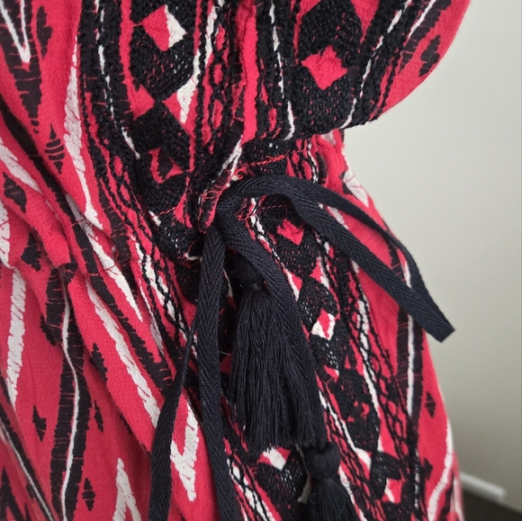 Zara Embroidery Dress - Picture 5 of 8